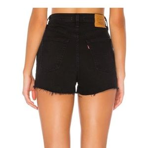 Levi’s High Waisted black Ribcage shorts